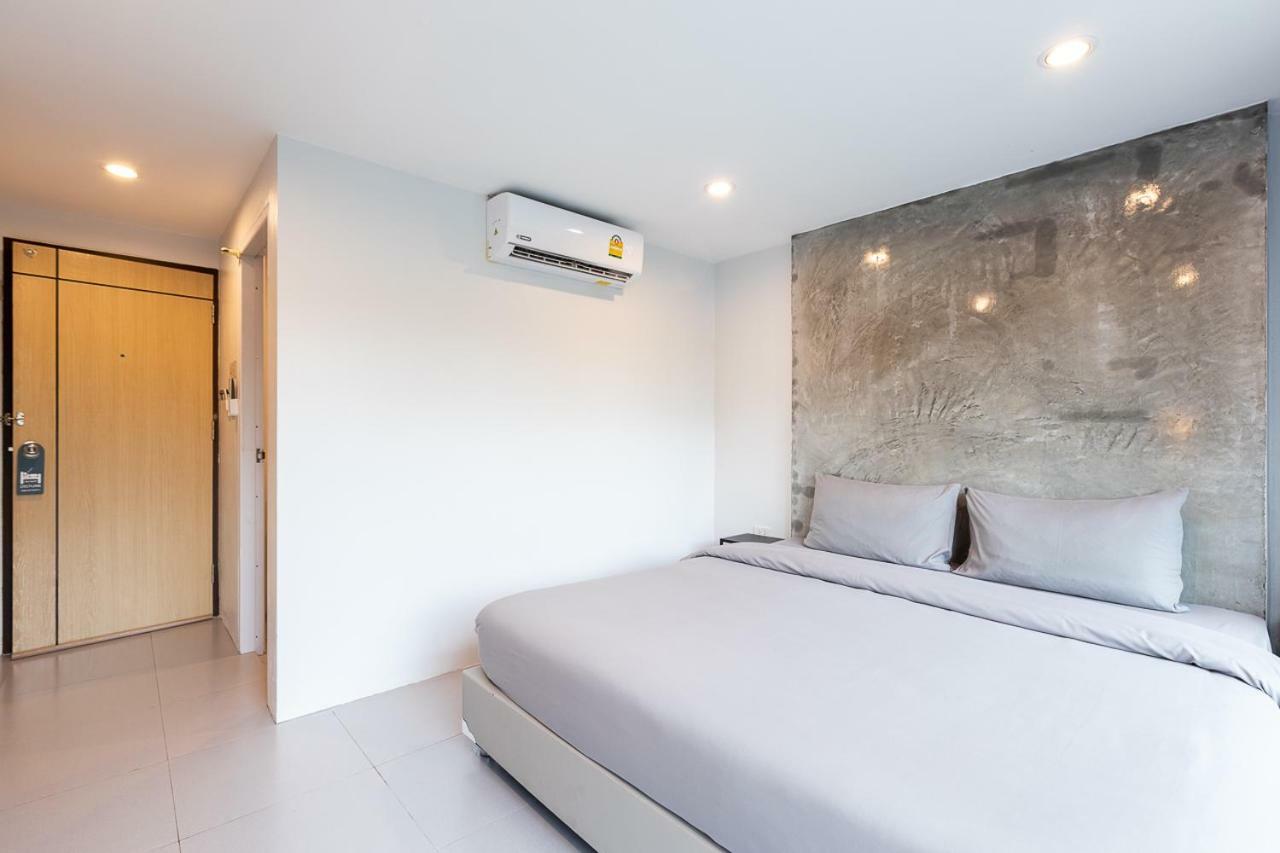 Minimal House Patong (Adults Only) Pansiyon Dış mekan fotoğraf